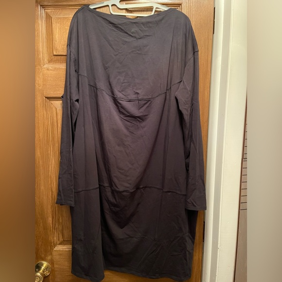 Lululemon Back In Action Dress - Picture 6 of 9